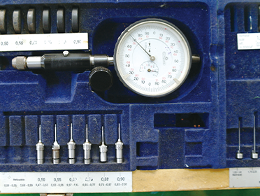 DIAL GAUGE SETS